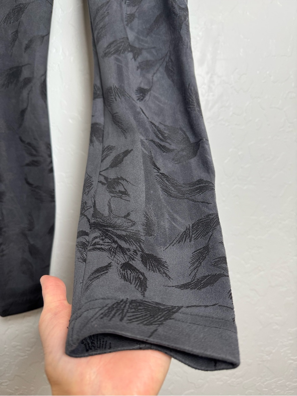WHBM White House Black Market Gray Suede Inkling Foil Runway Leggings - Picture 9 of 16